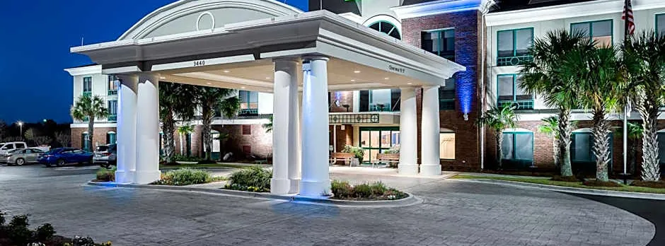 Holiday Inn Express & Suites Florence I-95 & I-20 Civic Ctr by IHG