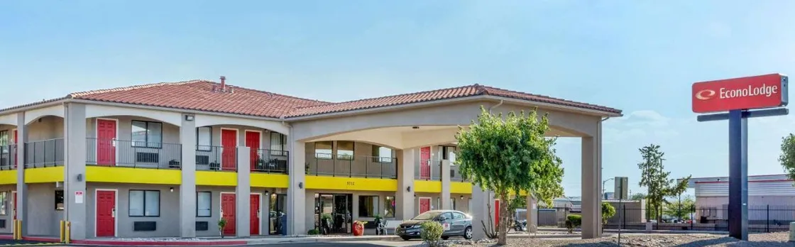 Econo Lodge West - Coors Blvd