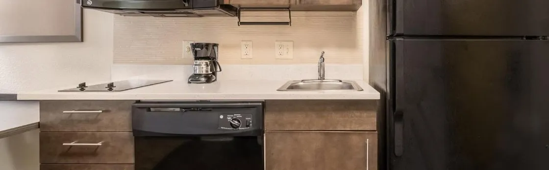Candlewood Suites Portland-Airport