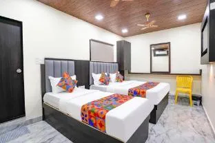 Via Gulshan Grand