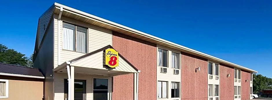 Super 8 by Wyndham Redfield