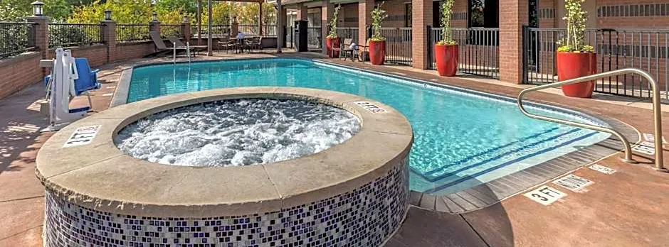 Best Western Plus Dfw Airport Suites