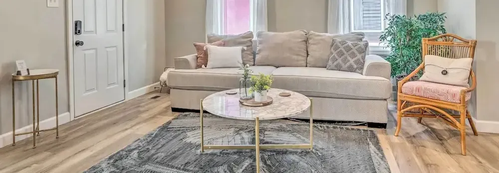 Quaint + Cozy Indianapolis Getaway w/ Yard!