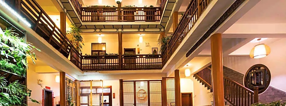 Dali Yanyuan Mountain Retreat