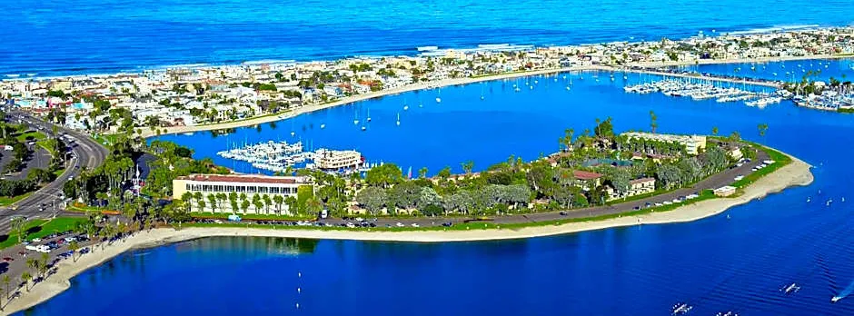 Bahia Resort Hotel