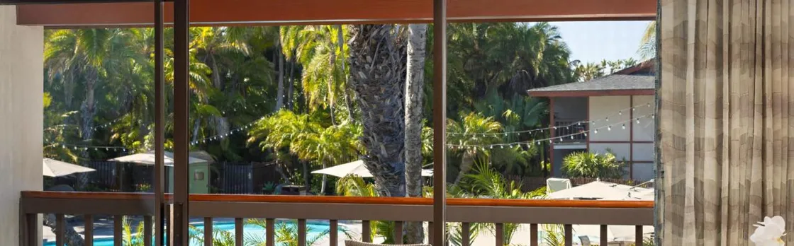 Catamaran Resort