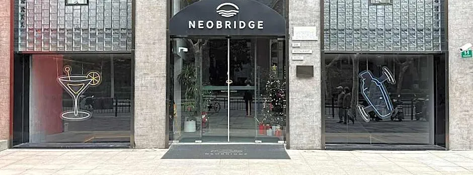 Shanghai NEOBRIDGE Hotel