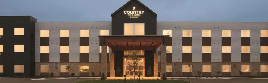 Country Inn & Suites by Radisson, Ft. Atkinson, Wi