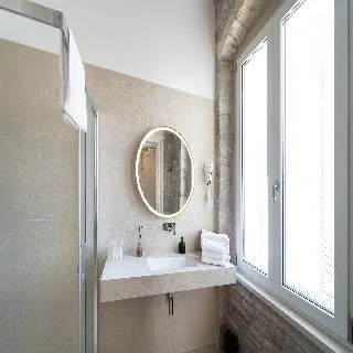 Tifani Luxury Rooms 3