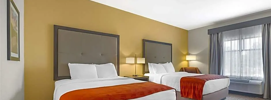 Best Western Plus Elizabethtown Inn & Suites
