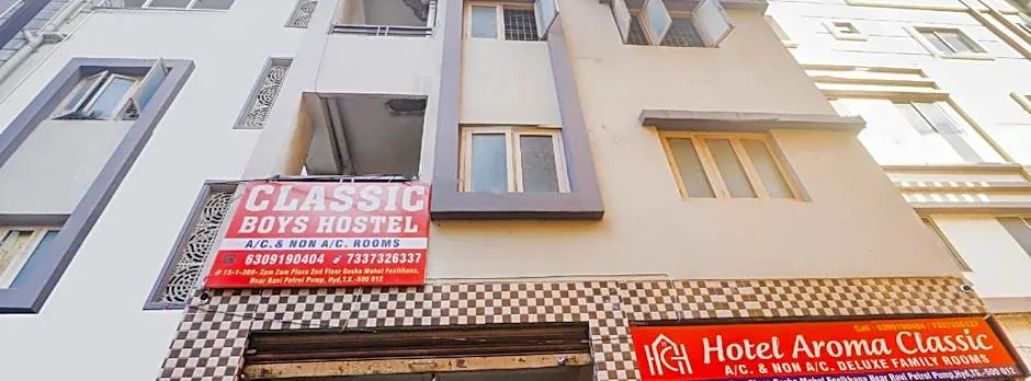 Hotel O Aroma Classic Near Nampally Railway station