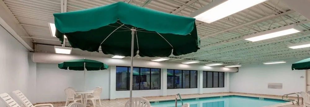 Wingate by Wyndham Erie