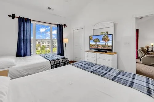 Myrtlewood by Monarch Rentals