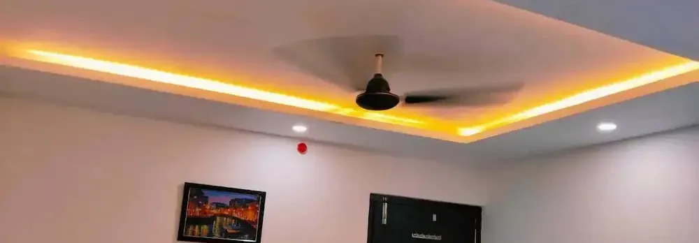 Hotel Bhavya Palace