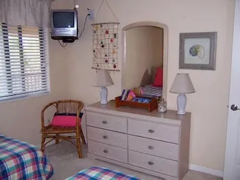 Inlet Point Villas 1F 2 Br condo by RedAwning