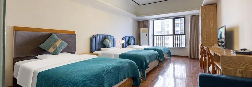 Kaimi Theme Apartment Hotel