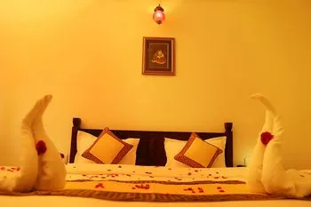 Atulya Niwas, Udaipur