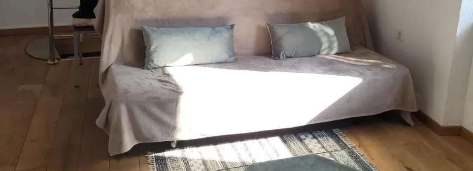 Kamena Kuca Centar