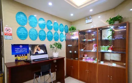 GreenTree Alliance Hotel (Beijing Daxing District Yizhuang Jiugong Subway Station)