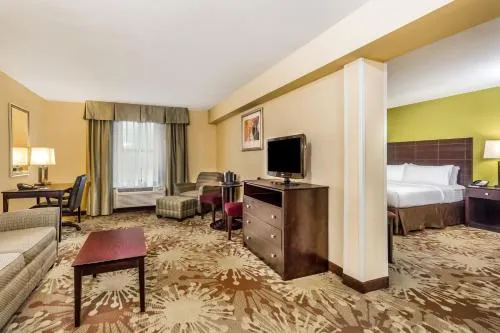Holiday Inn Chicago North - Gurnee, an IHG Hotel