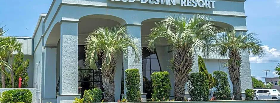 Club Destin Condos