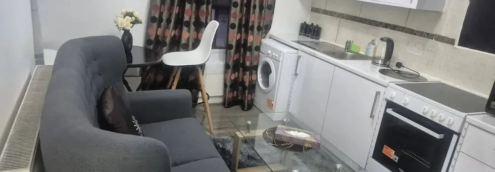 Bright and Modern Flat in Manchester's Heart