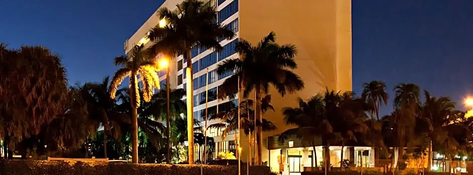 HOLIDAY INN MIAMI WEST - HIALEAH GARDENS