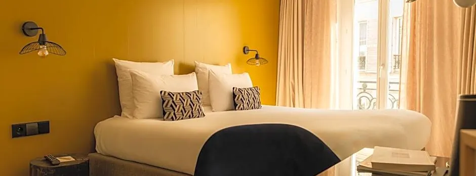 9hotel Opera