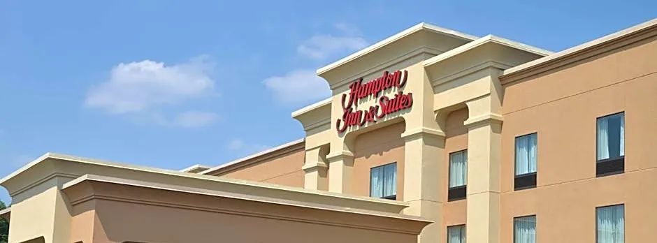 Hampton Inn & Suites Sharon