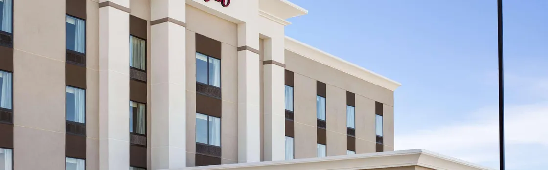Hampton Inn Fairmont