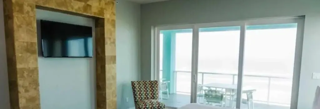 5 BEDROOM BEACHFRONT CONDO - 3rd Floor