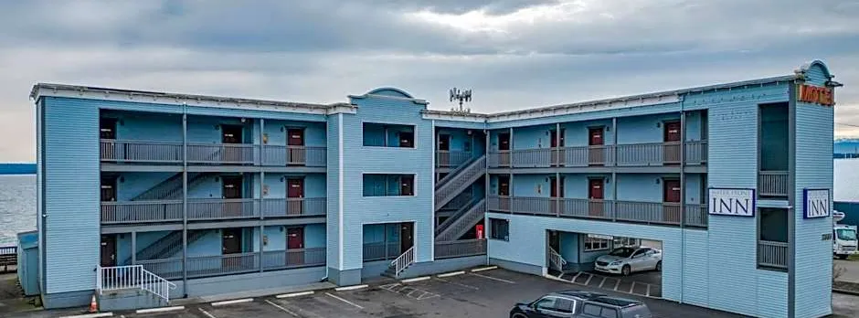 Water Front Inn