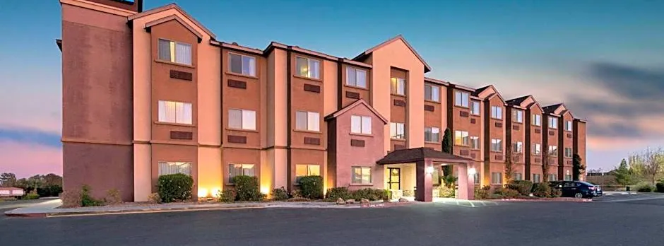 Baymont by Wyndham Las Vegas South Strip