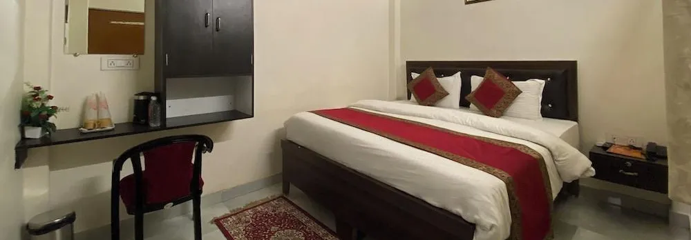 Hotel Shanti Inn