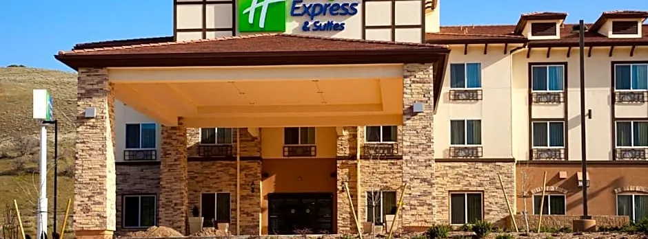 Holiday Inn Express & Suites Frazier Park by IHG