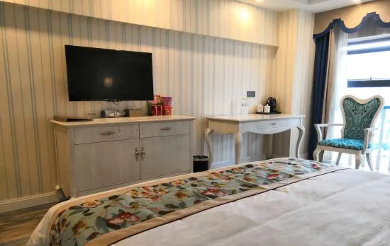 Xihuan Hotel (Chengdu Zhaojue Temple South Road Metro Station)