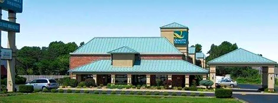 Quality Inn & Suites North Springfield