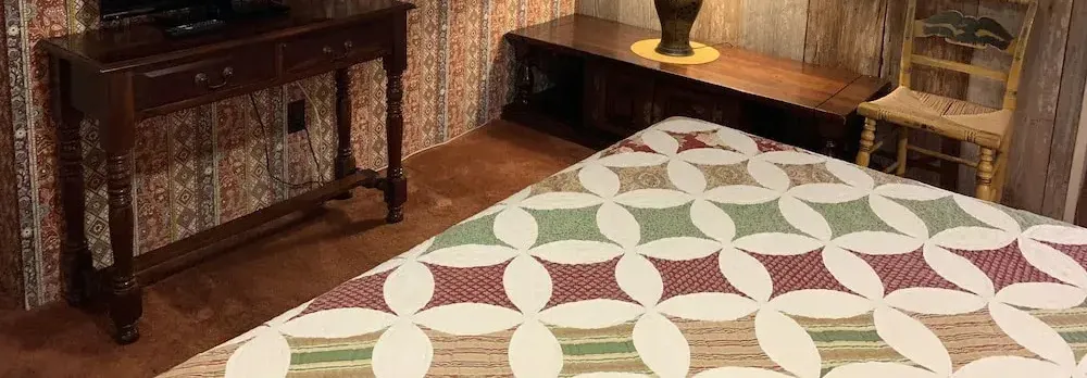 Kuebler Waldrip Haus Bed And Breakfast