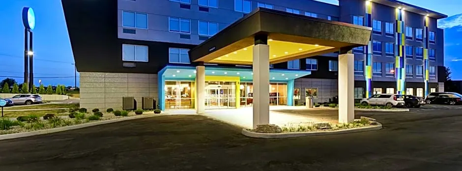 Tru by Hilton Fort Wayne North