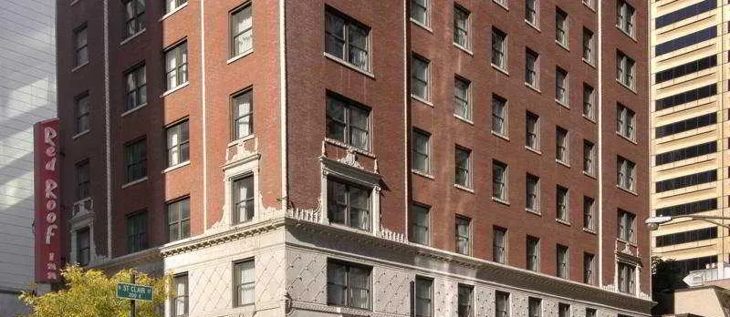 Hotel Saint Clair - Magnificent Mile