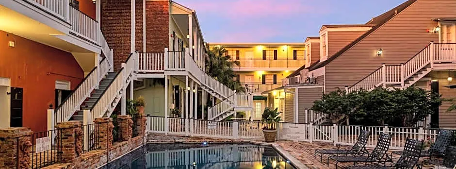 New Orleans Courtyard Hotel by the French Quarter