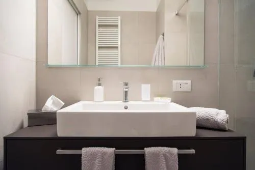 Brand new apt , City Life district