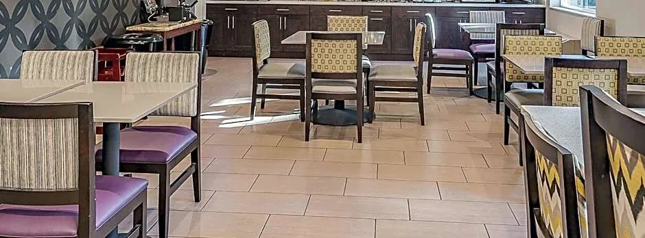 La Quinta Inn & Suites by Wyndham Olympia - Lacey
