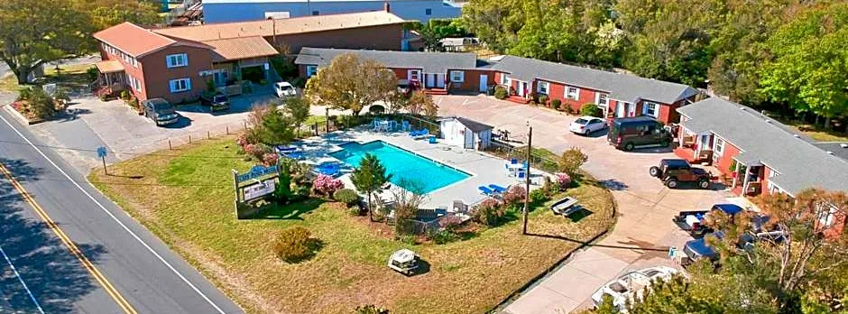 Cape Pines Motel