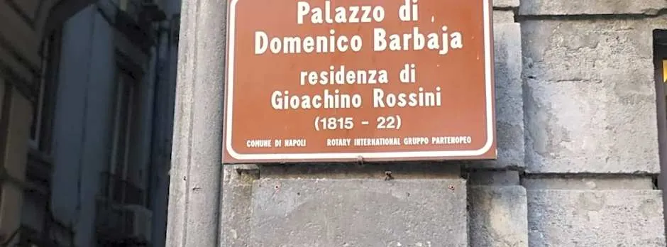 BARBAJA SUITES IN STREET TOLEDO 205