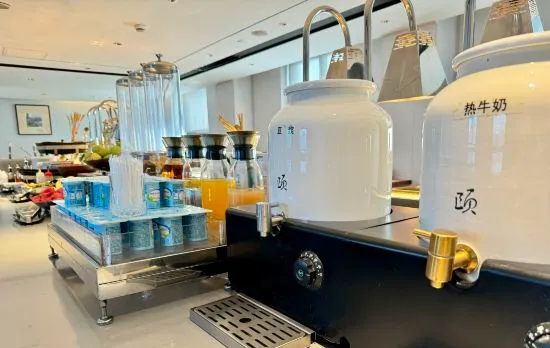 Yitel (Shanghai Pudong Zhangjiang Guanglan Road Subway Station Store）
