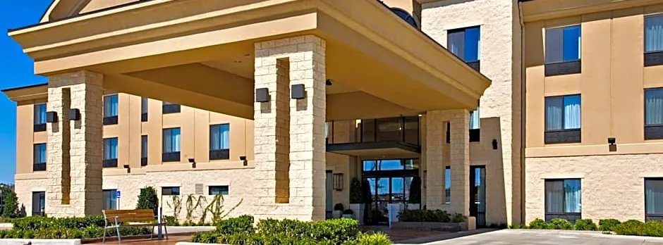 Holiday Inn Express & Suites Wichita Falls by IHG