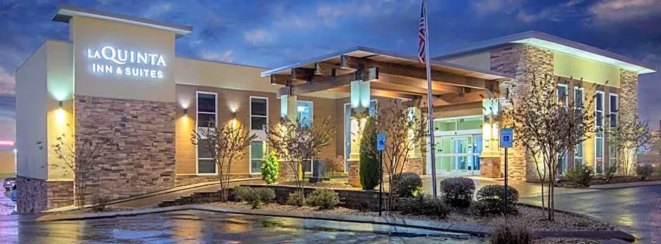 La Quinta Inn & Suites by Wyndham Chattanooga - East Ridge