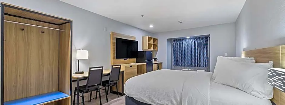 Days Inn by Wyndham San Antonio Downtown