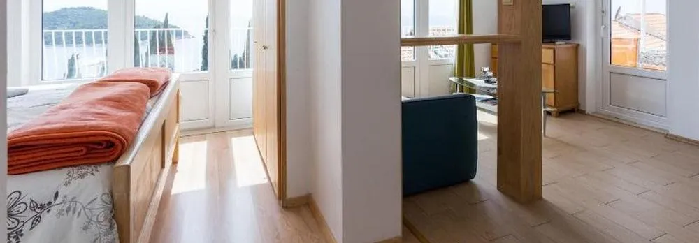 Charming Studio Apartment with Beautiful Panoramic Sea View